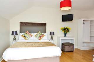 Отели типа «постель и завтрак» Dingle Harbour Lodge B&B Дингл-4